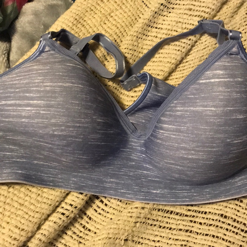 Hanes T-shirt Bra, light blue, Medium